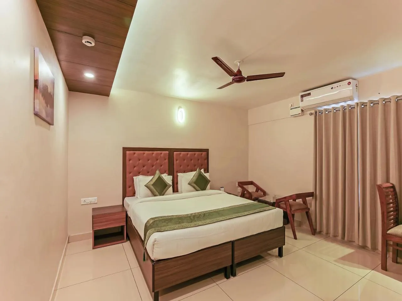 Hotel Treebo Goodland Residency Thiruvananthapuram 3*,