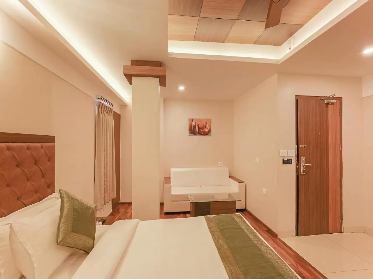 Hotel Treebo Goodland Residency Thiruvananthapuram