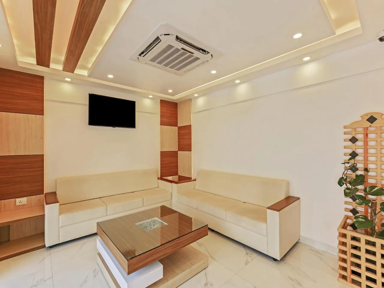 Hotel Treebo Goodland Residency Thiruvananthapuram Indien